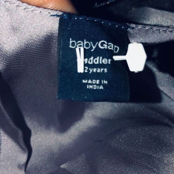 Baby gap 2T grey dress, with glittery tulle ruffles - Picture 3 of 7